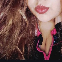 Guest_Lizz319059