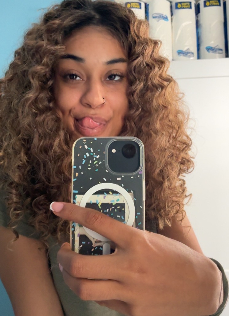 Guest_xoBloodrosesxo