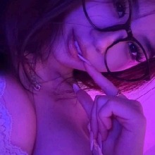 Guest_Queenmanica