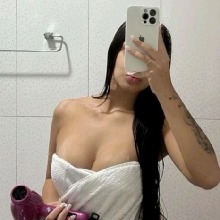 Guest_Camila258159