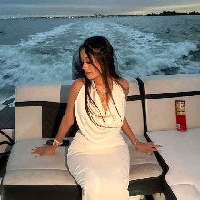 Guest_Nayslimpretty21