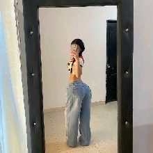 Guest_navyblueshockinge788