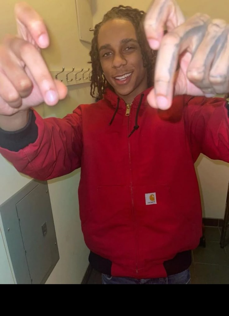 Guest_lilwaxgee