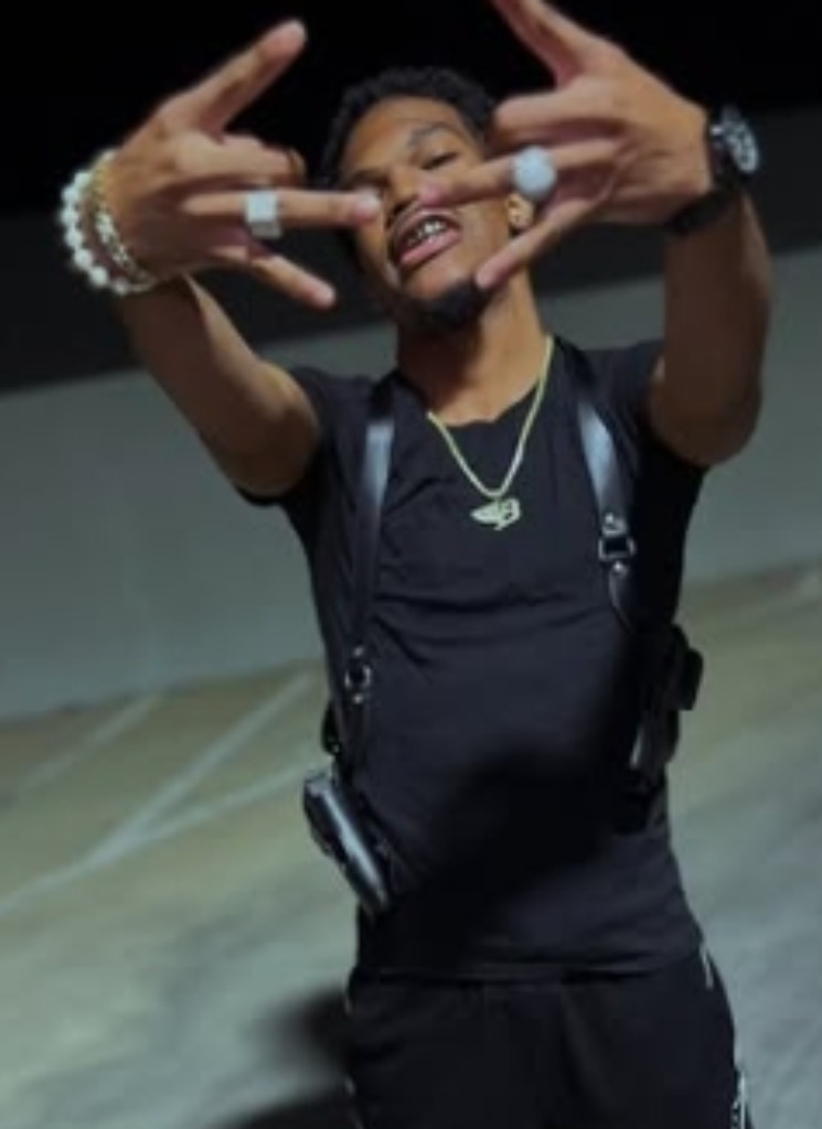 Guest_babiihuncho1400
