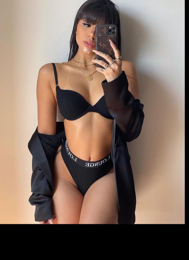 Guest_Carolzinha116