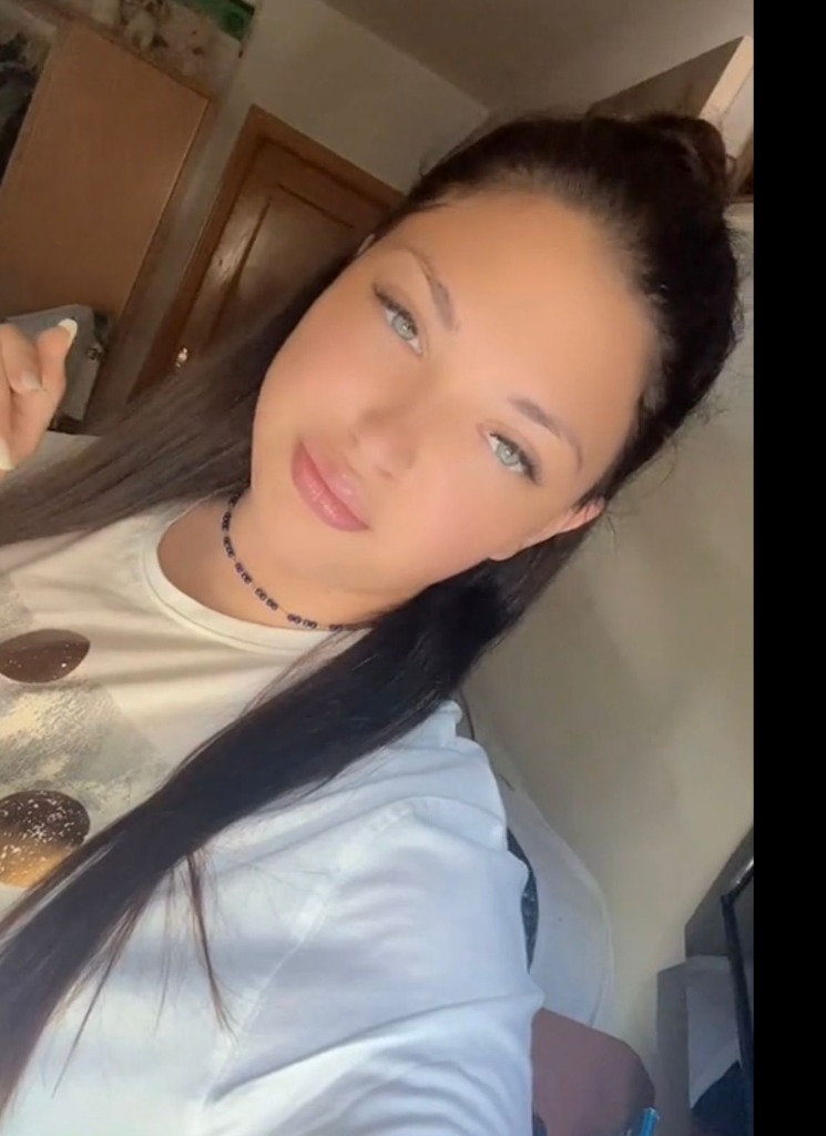 Guest_elenaelly