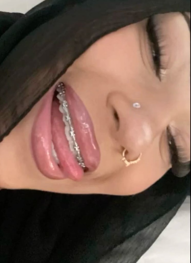 Guest_Yazminaaaa1
