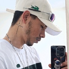 Guest_Luisking9