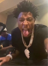 Daqueenn8