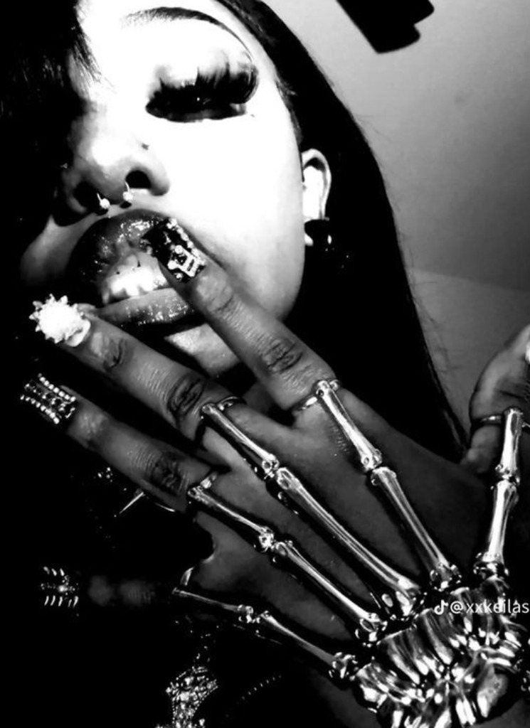 Guest_queenonyx41f6