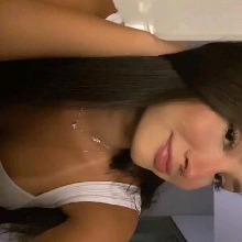 Guest_AdrianaBotelho