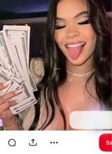Guest_Laramartins1