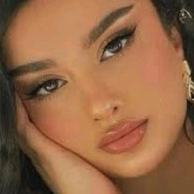 Guest_HananeBrek1