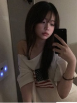 Guest_arianasmith3