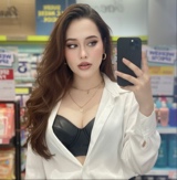 Guest_cherrylips18