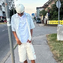 Guest_Kyle679355