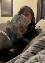 Guest_theeeonlygoatt