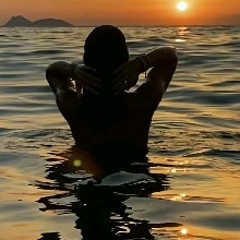 Guest_Kaysoares777