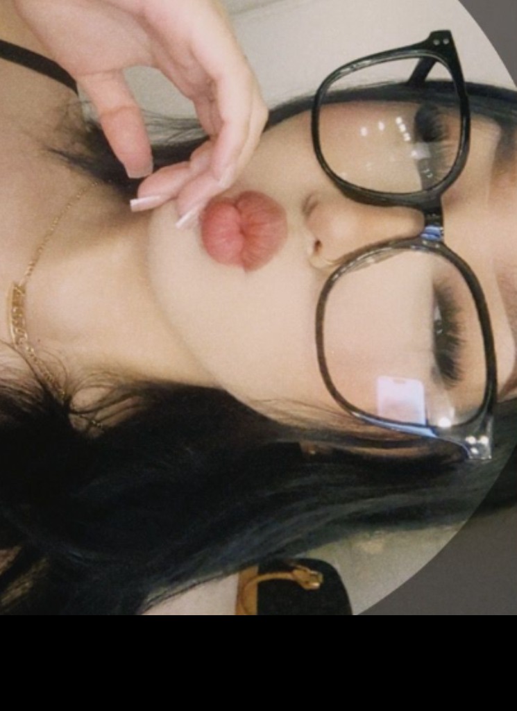 Guest_Saraa2428