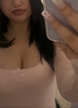 Guest_Angelina218369