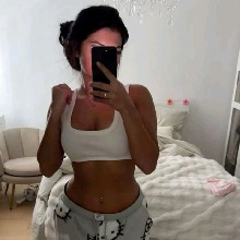 Guest_Deea27369