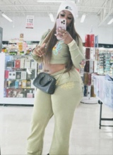 Guest_Adriana217088