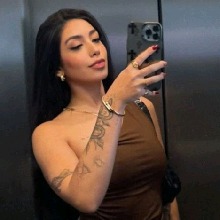 Guest_Mayara772392