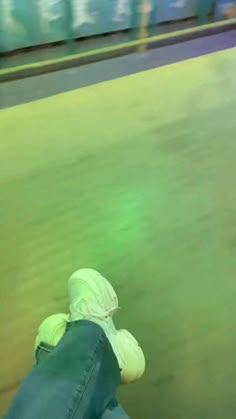 Guest_dFGuTTvx