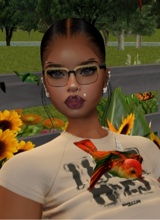 ladyBoo4