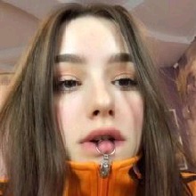 Guest_Roxi521937