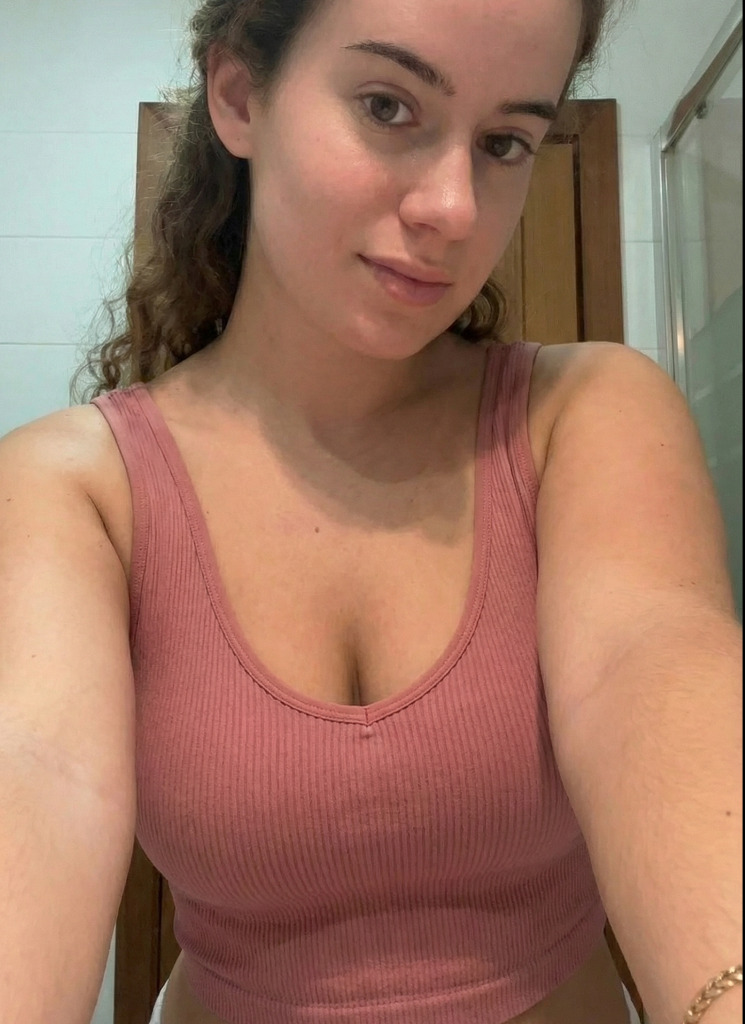 Guest_LUANA215585