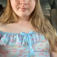 Daniella237408