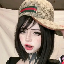 Guest_Mia305116