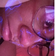 Guest_AngelWilton1