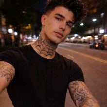 Guest_Sebastian33355