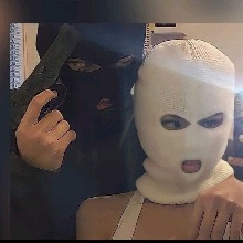 Guest_almonerdarkchamp1157