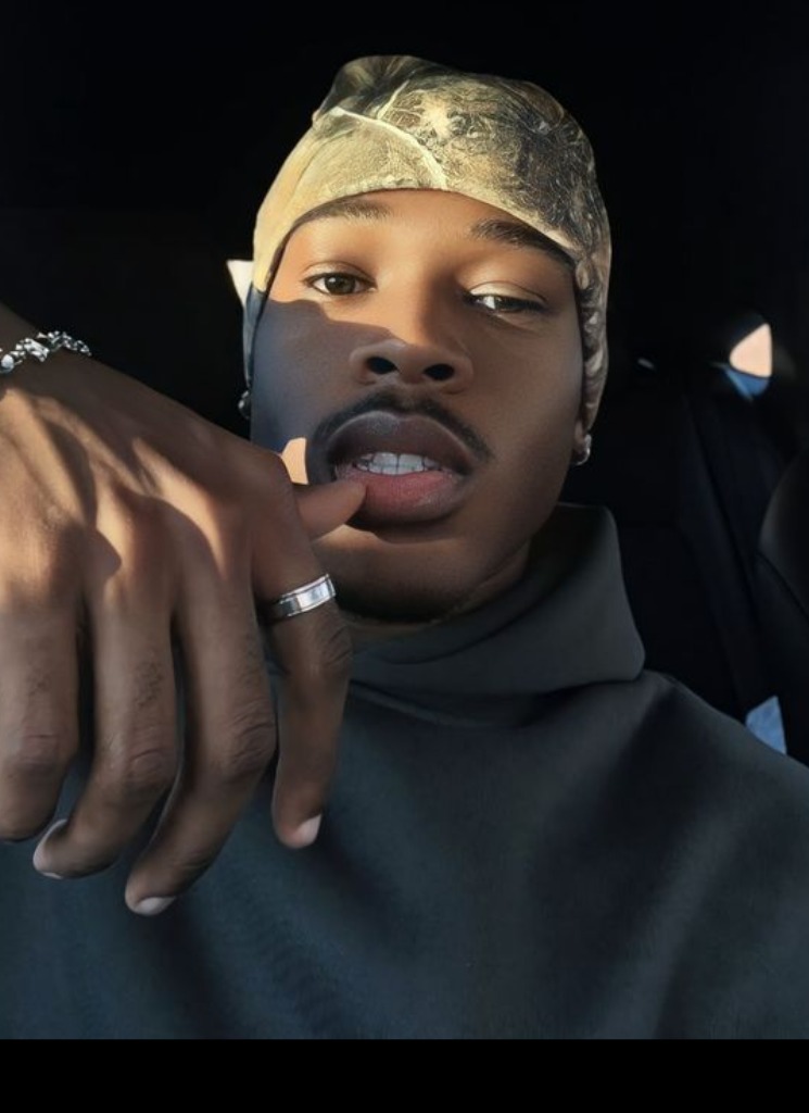 Guest_dustylightsalmon1ef3