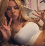 Guest_Ashlyn15