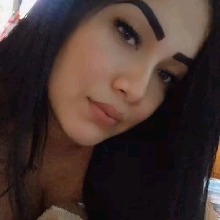 Guest_Maviehelena3