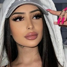 Guest_Cammie32