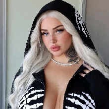 Guest_QueenOfHybrids2