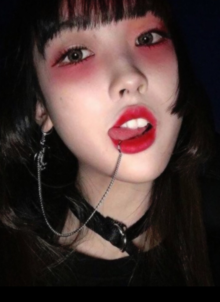 Guest_xXYukiXx121