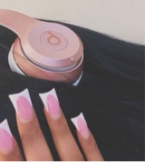 Guest_naomie3422