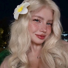Leslie001