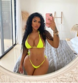 Naomii246